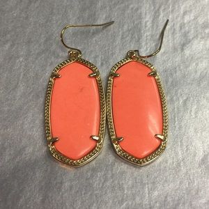 Kendra Scott Jewelry - Kendra Scott Coral Elle Earrings Kendra Scott Jewelry - Kendra Scott Coral Elle Earrings